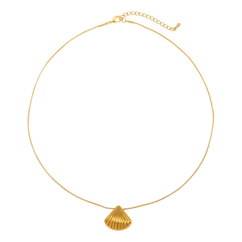 Scallop Shell Pendant Necklace - Gold - Necklace - ONNNIII