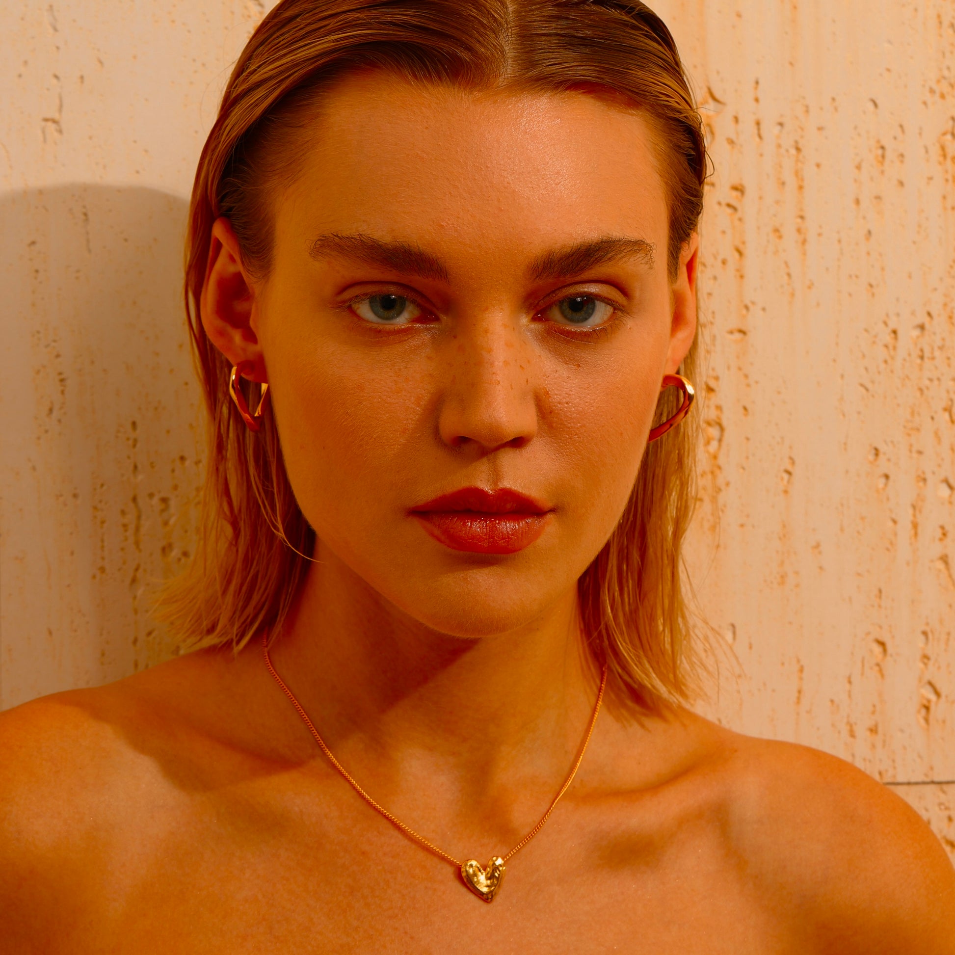 Twisted Triangle Hoop Earrings - Earrings - ONNNIII
