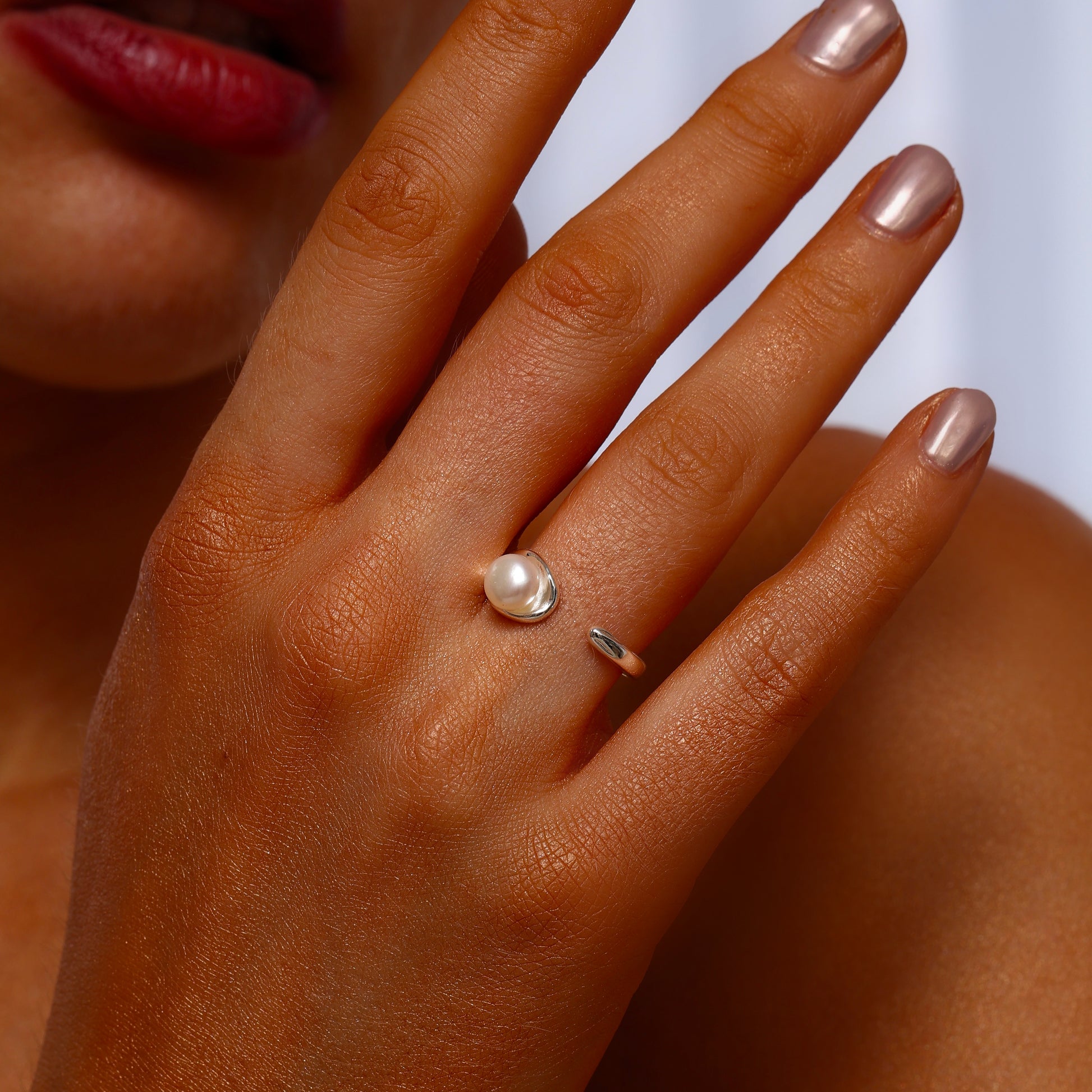 Pearl Open Ring - Ring - ONNNIII