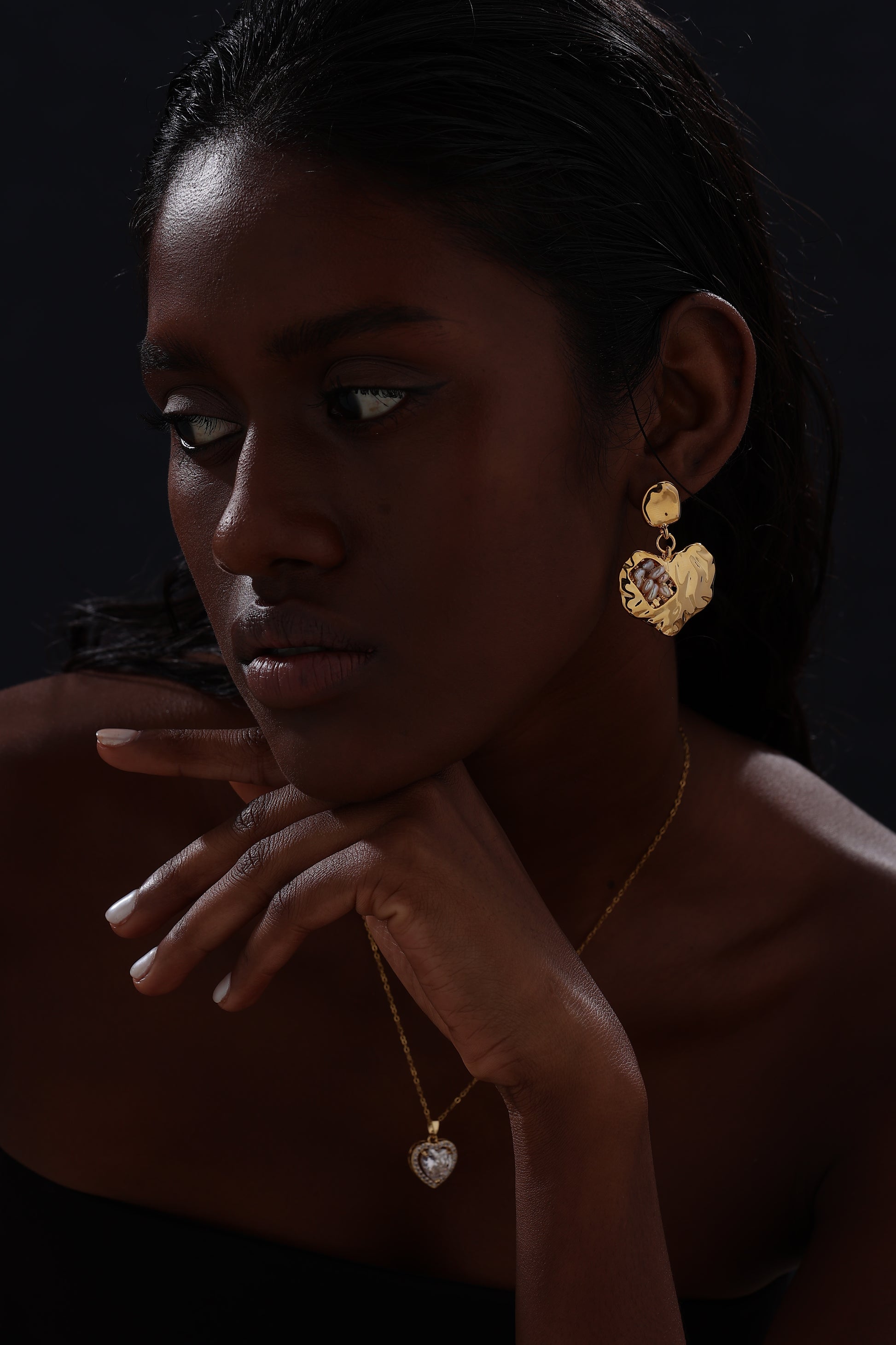 Heart Drop Earrings - Earrings - ONNNIII