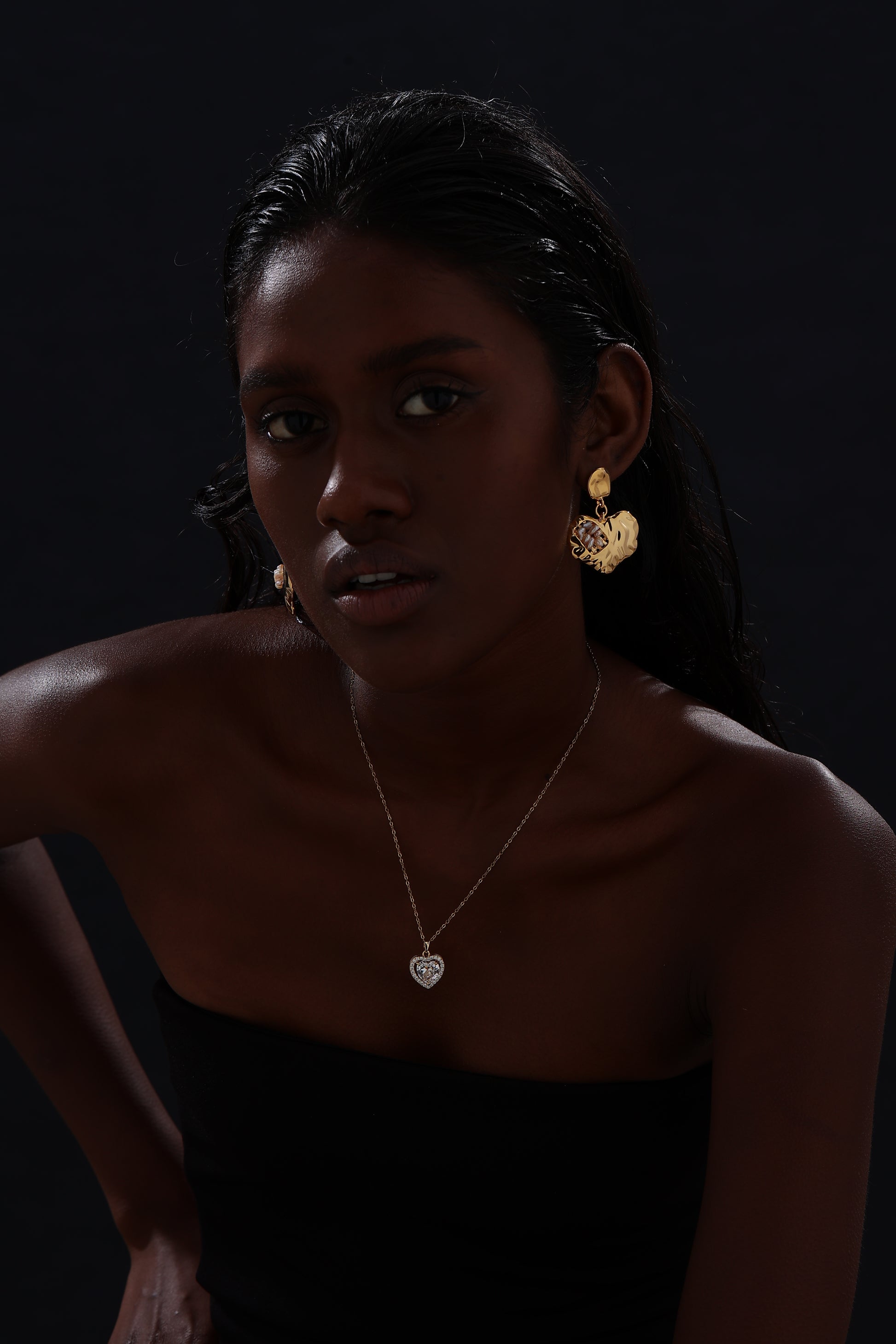 Heart Drop Earrings - Earrings - ONNNIII