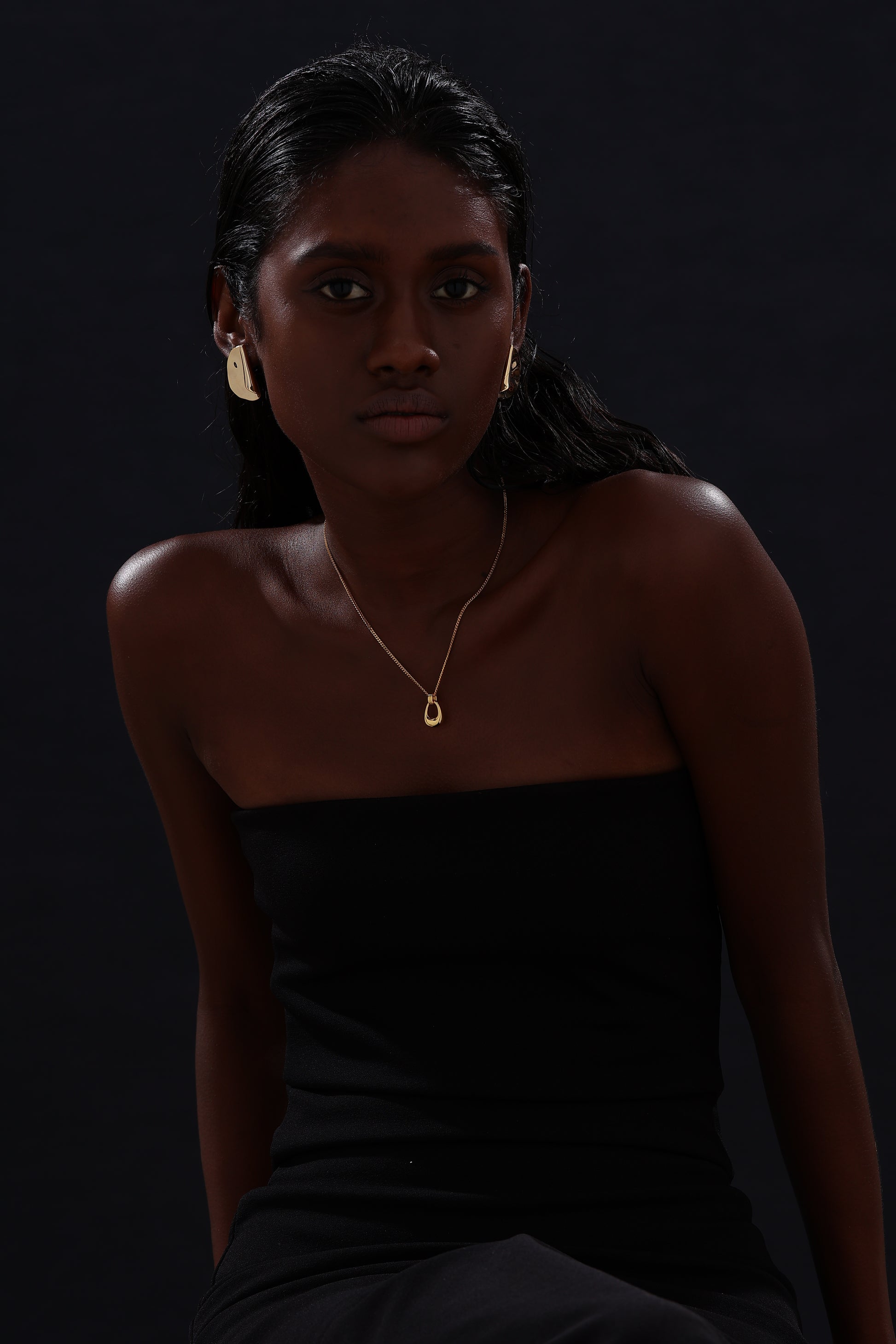Circle Pendant Necklace - 22K Gold Vermeil - Necklace - ONNNIII