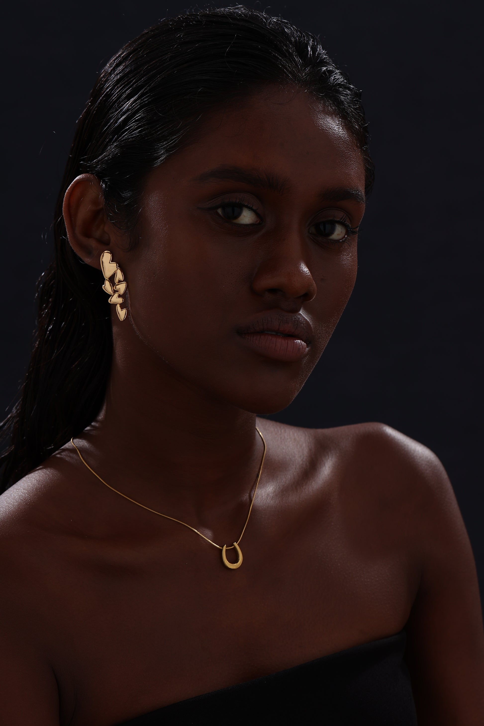 U Pendant Necklace - Necklace - ONNNIII