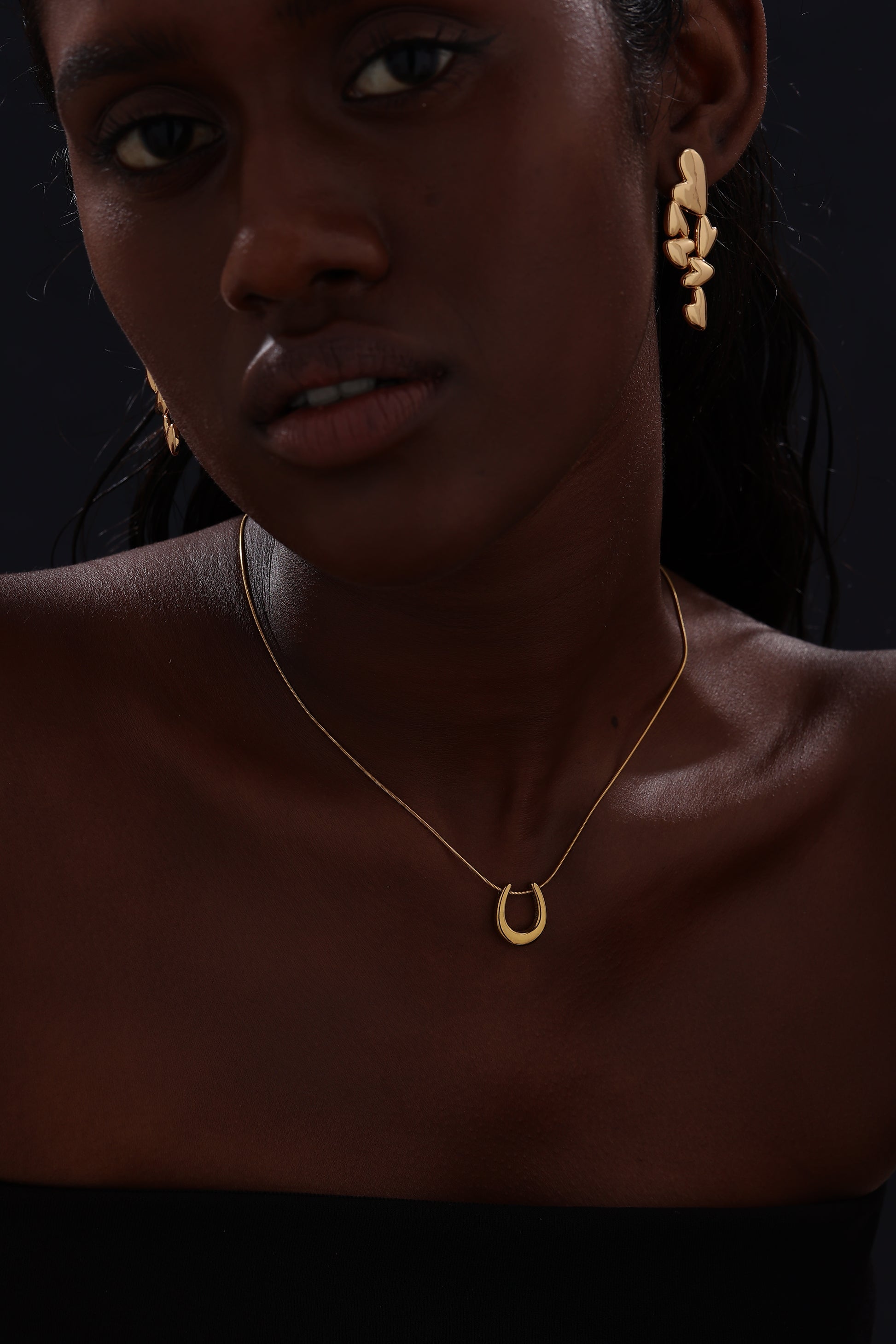 Hearts Drop Earrings - Earrings - ONNNIII