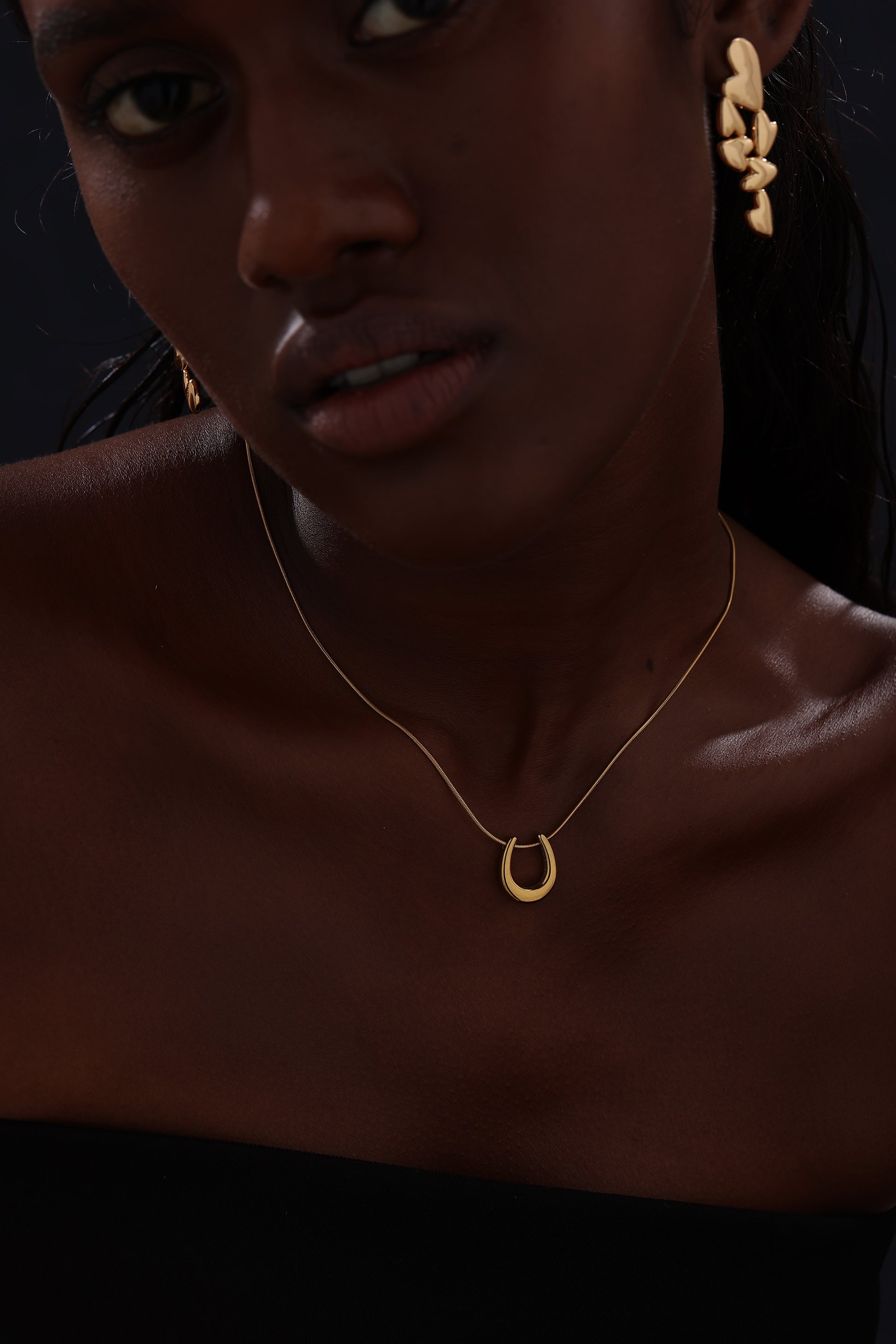 U Pendant Necklace - Necklace - ONNNIII