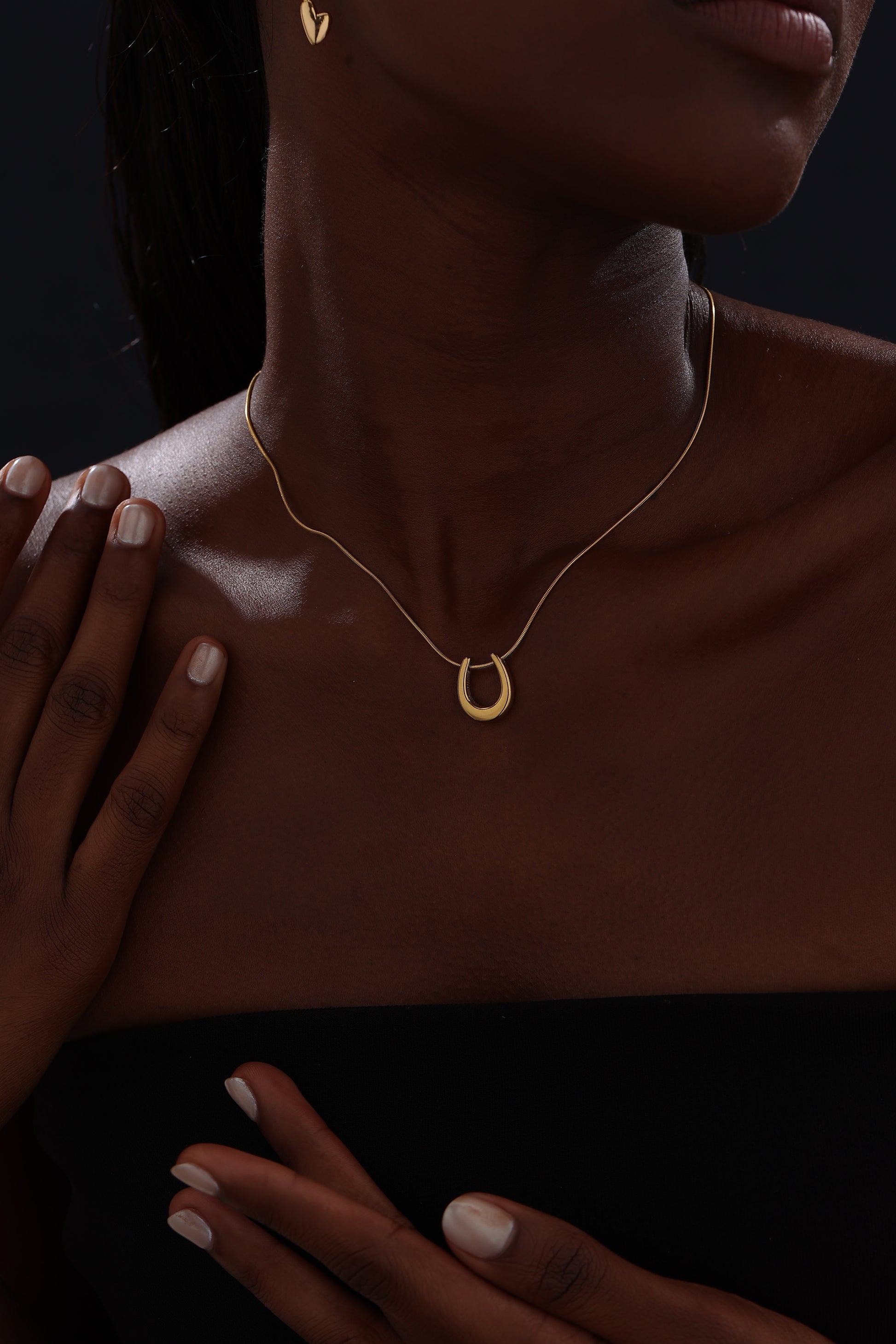 U Pendant Necklace - Necklace - ONNNIII