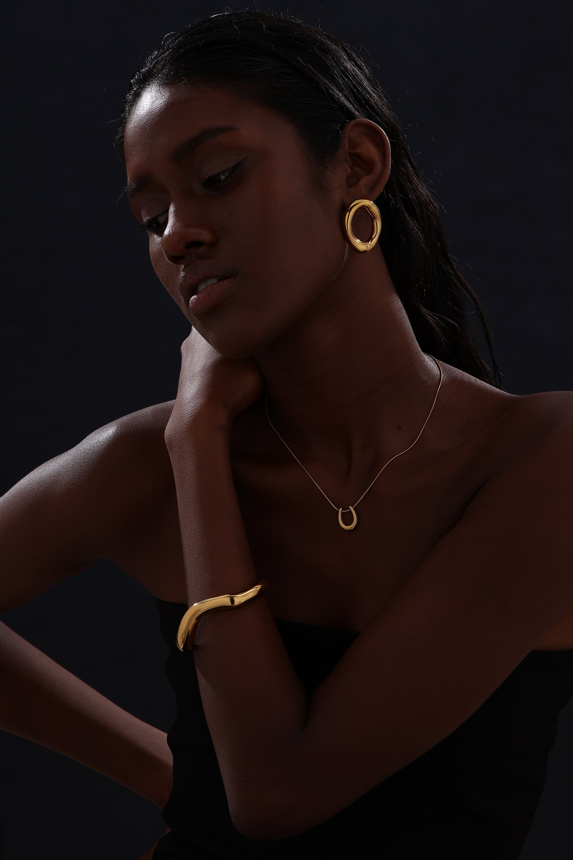 U Pendant Necklace - Necklace - ONNNIII