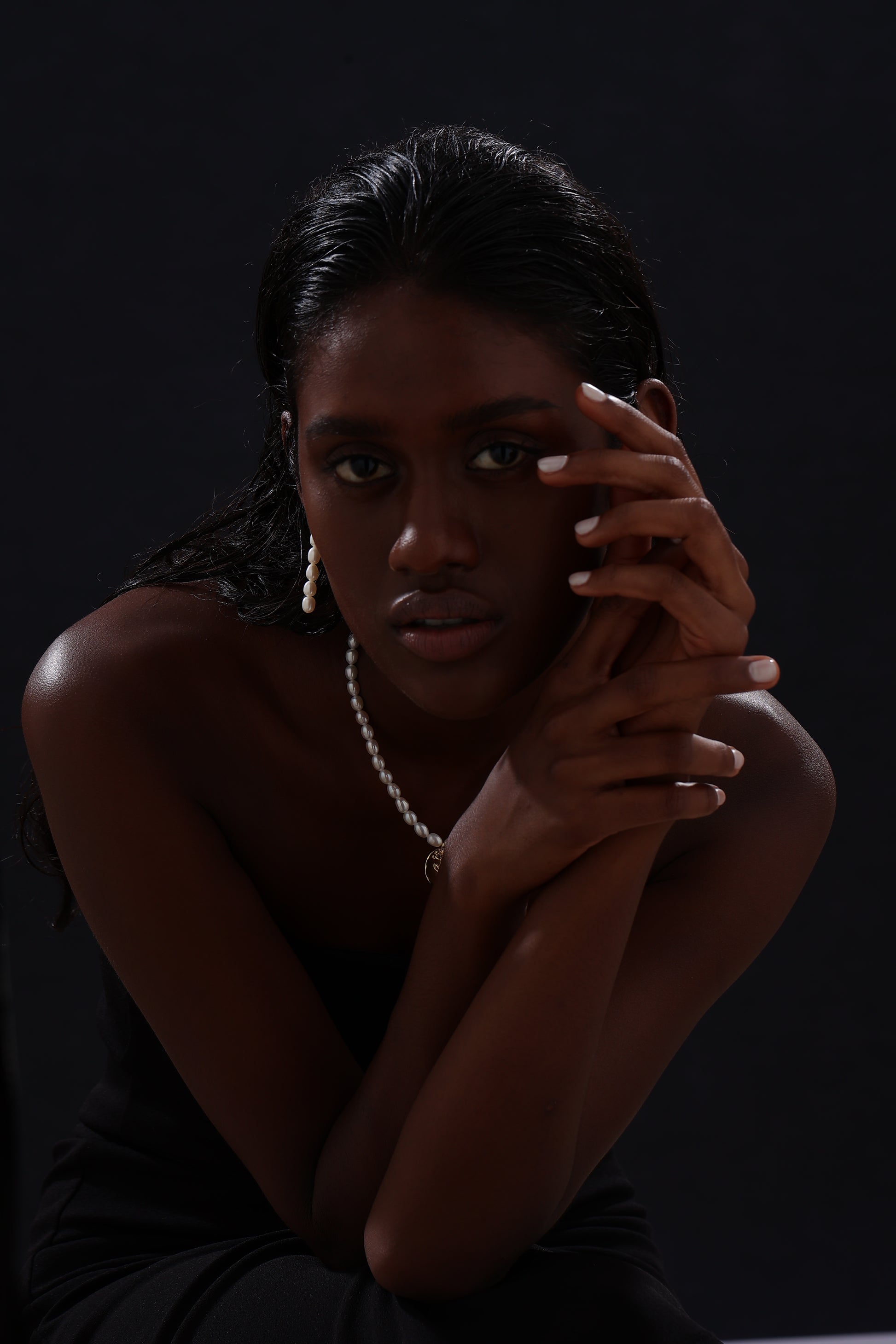 Freshwater Pearl Drop Earrings - Earrings - ONNNIII