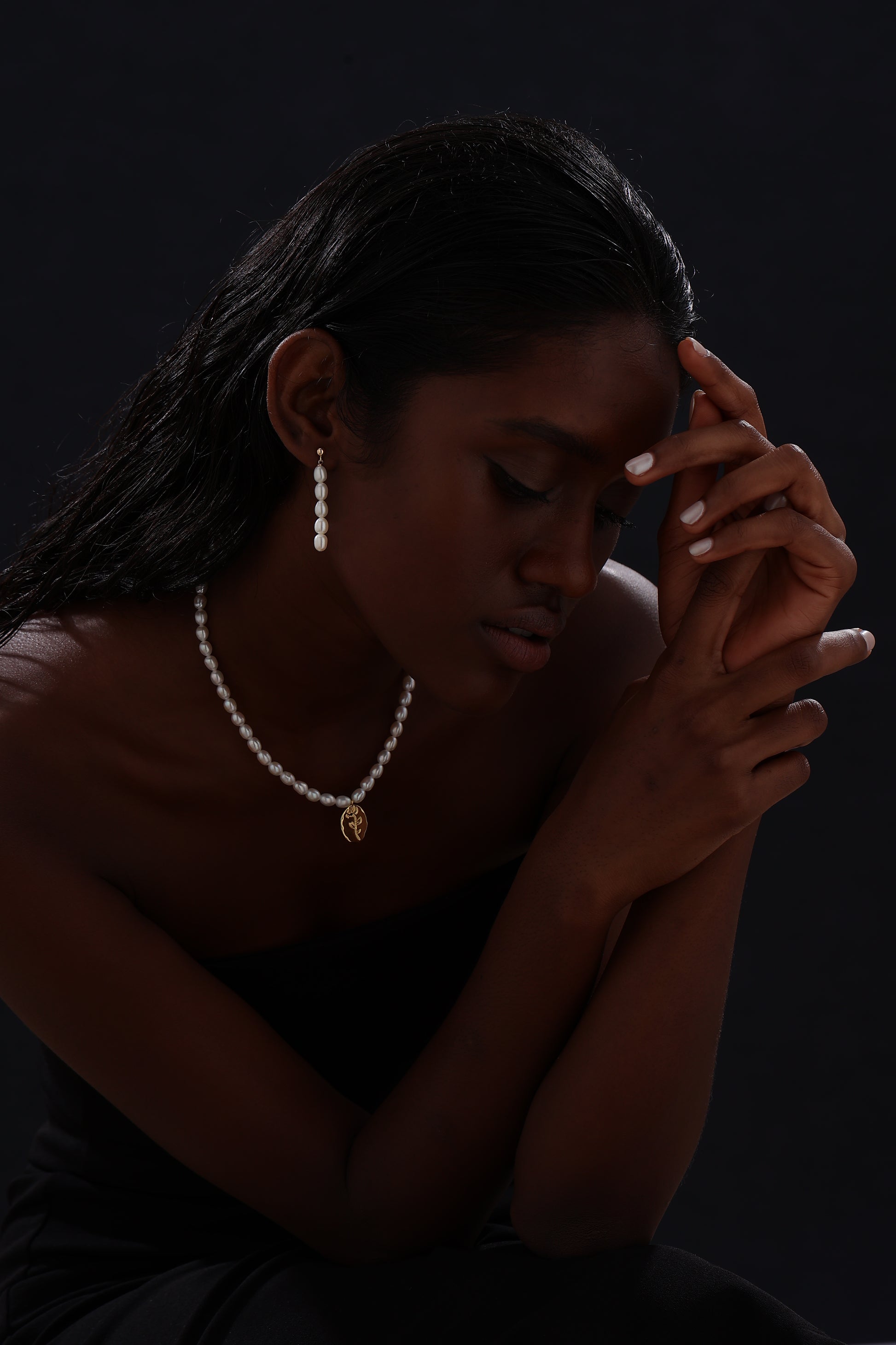Freshwater Pearl Drop Earrings - Earrings - ONNNIII
