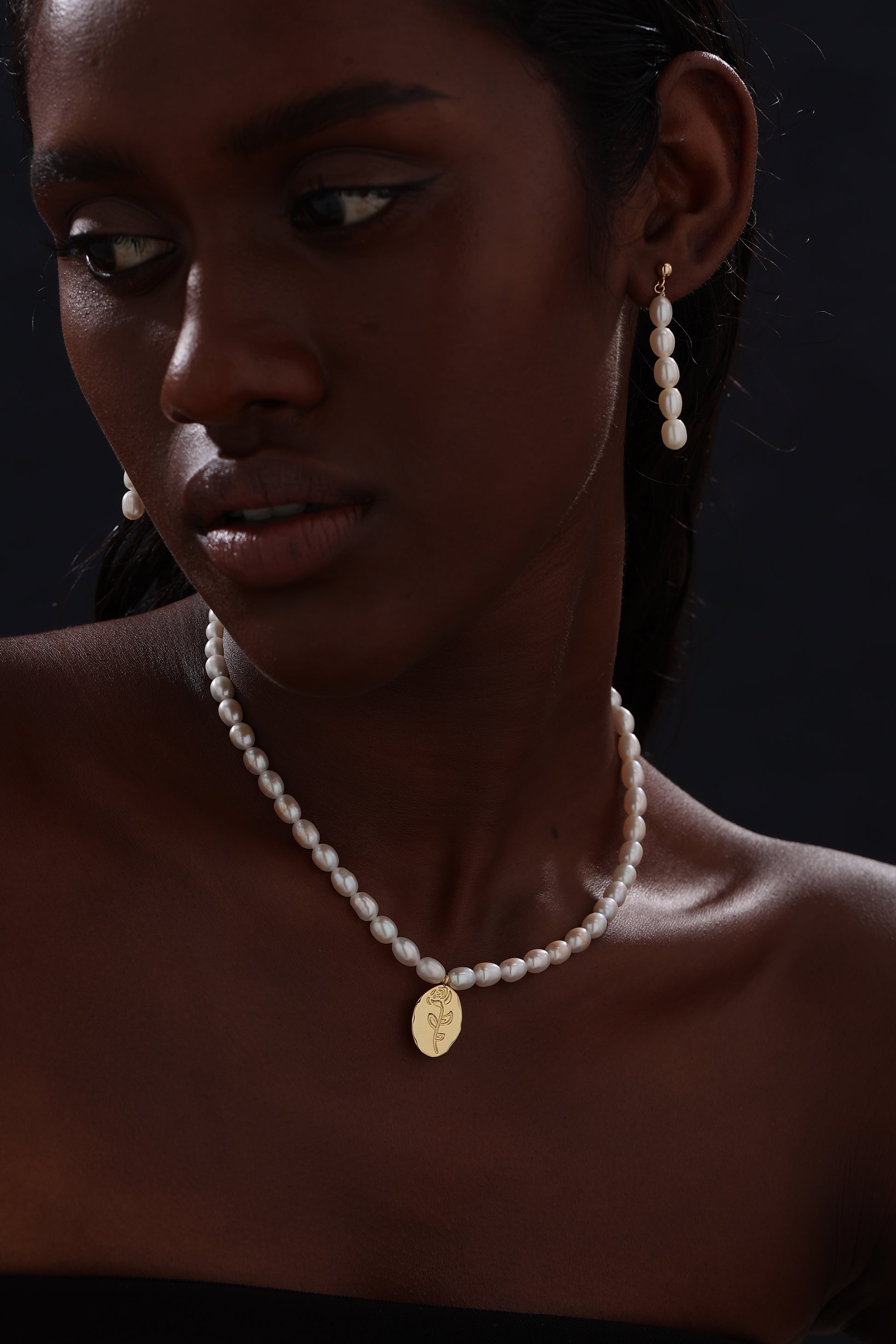 Freshwater Pearl Drop Earrings - Earrings - ONNNIII