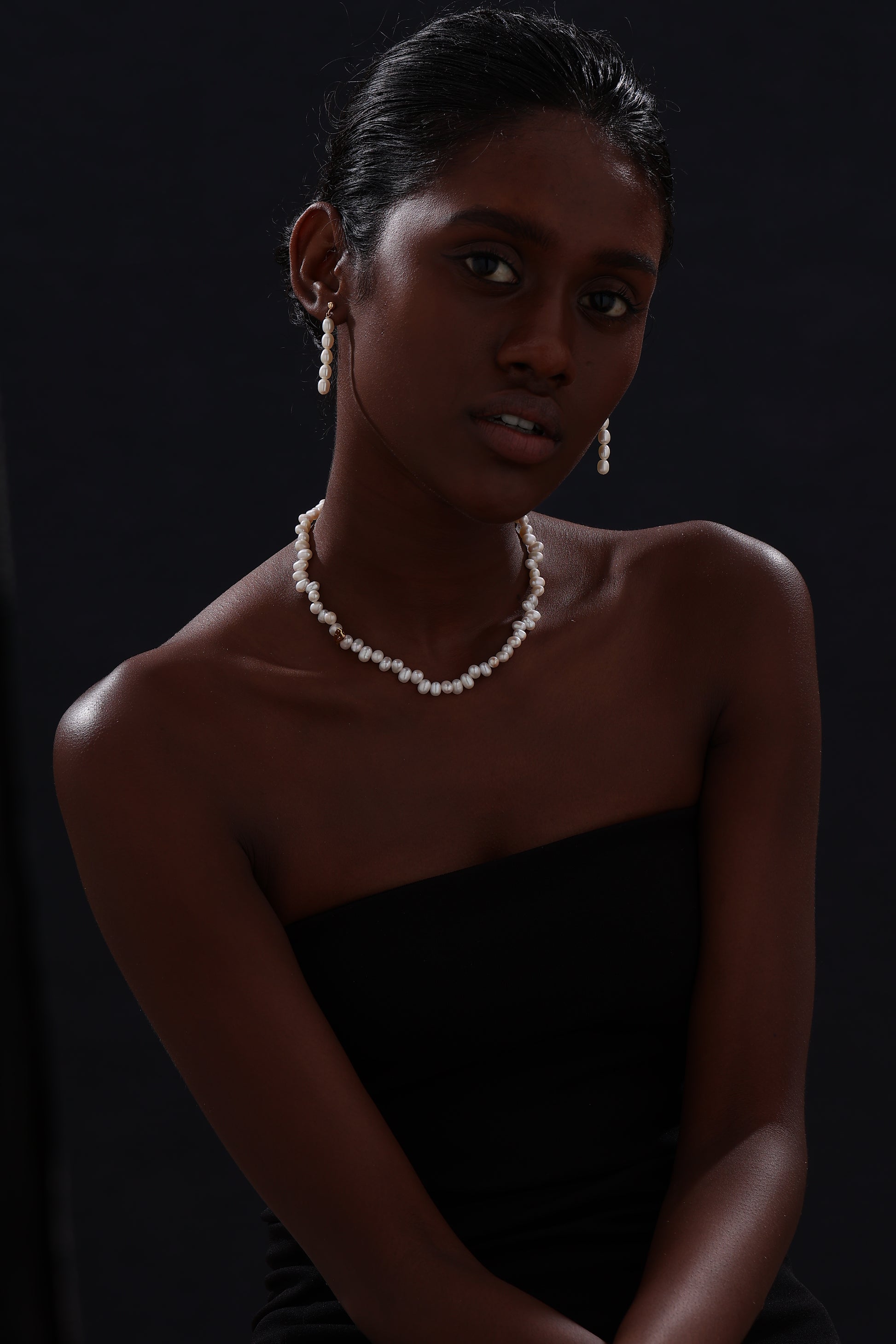 Freshwater Pearl Drop Earrings - Earrings - ONNNIII