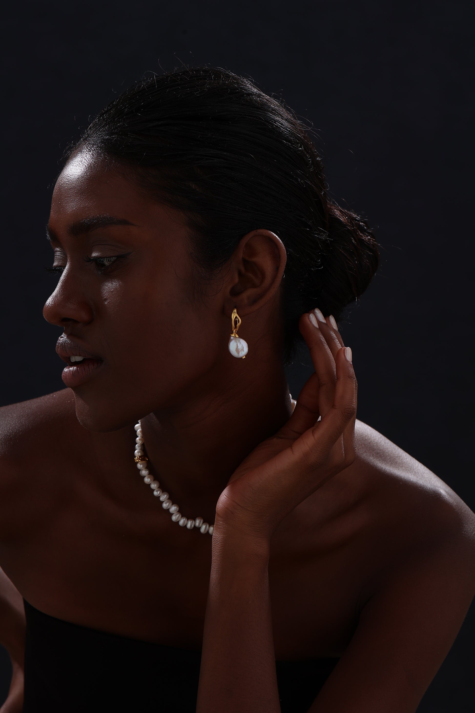 Keshi Pearl Drop Earrings - 22K Gold Vermeil - Earrings - ONNNIII
