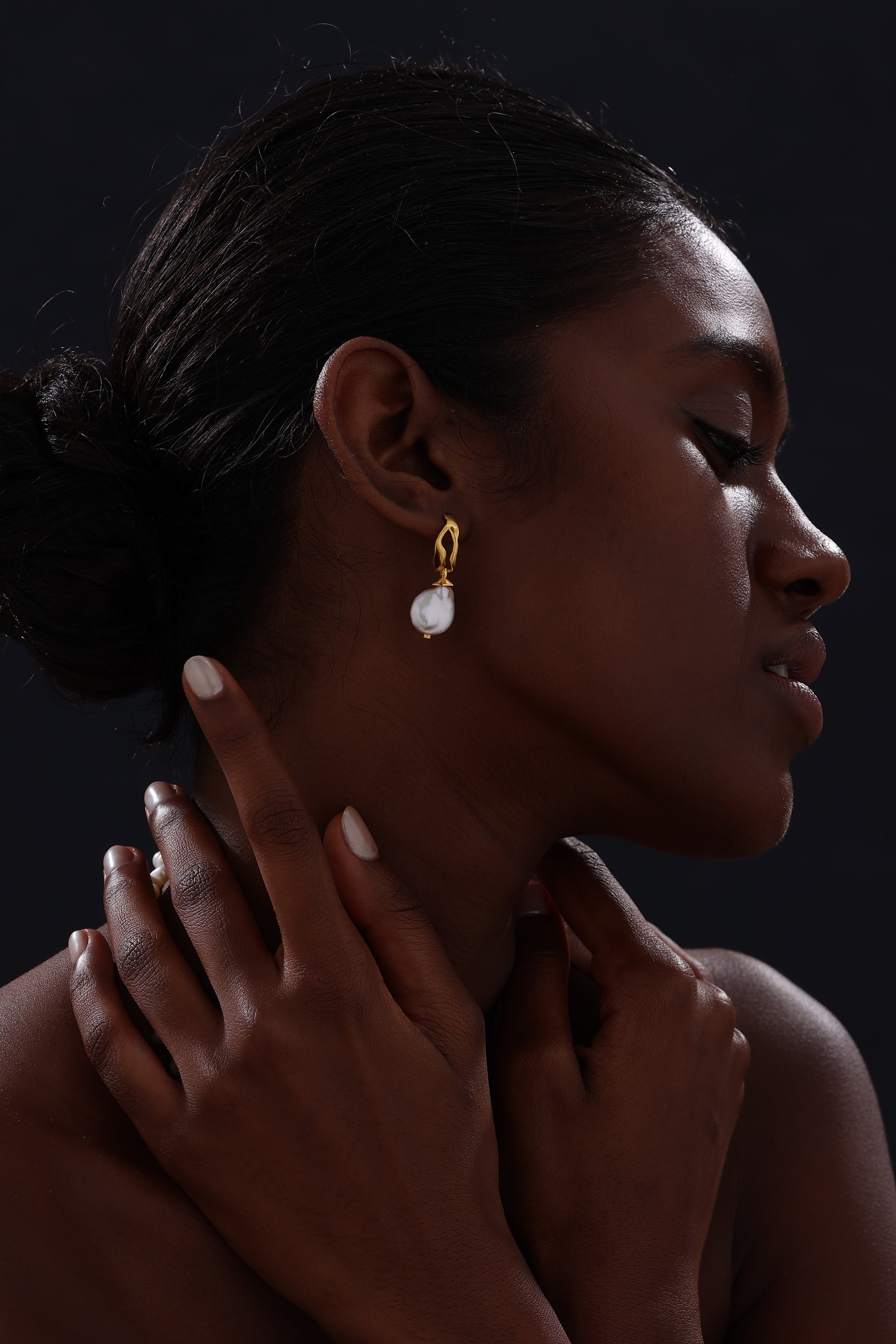 Keshi Pearl Drop Earrings - 22K Gold Vermeil - Earrings - ONNNIII