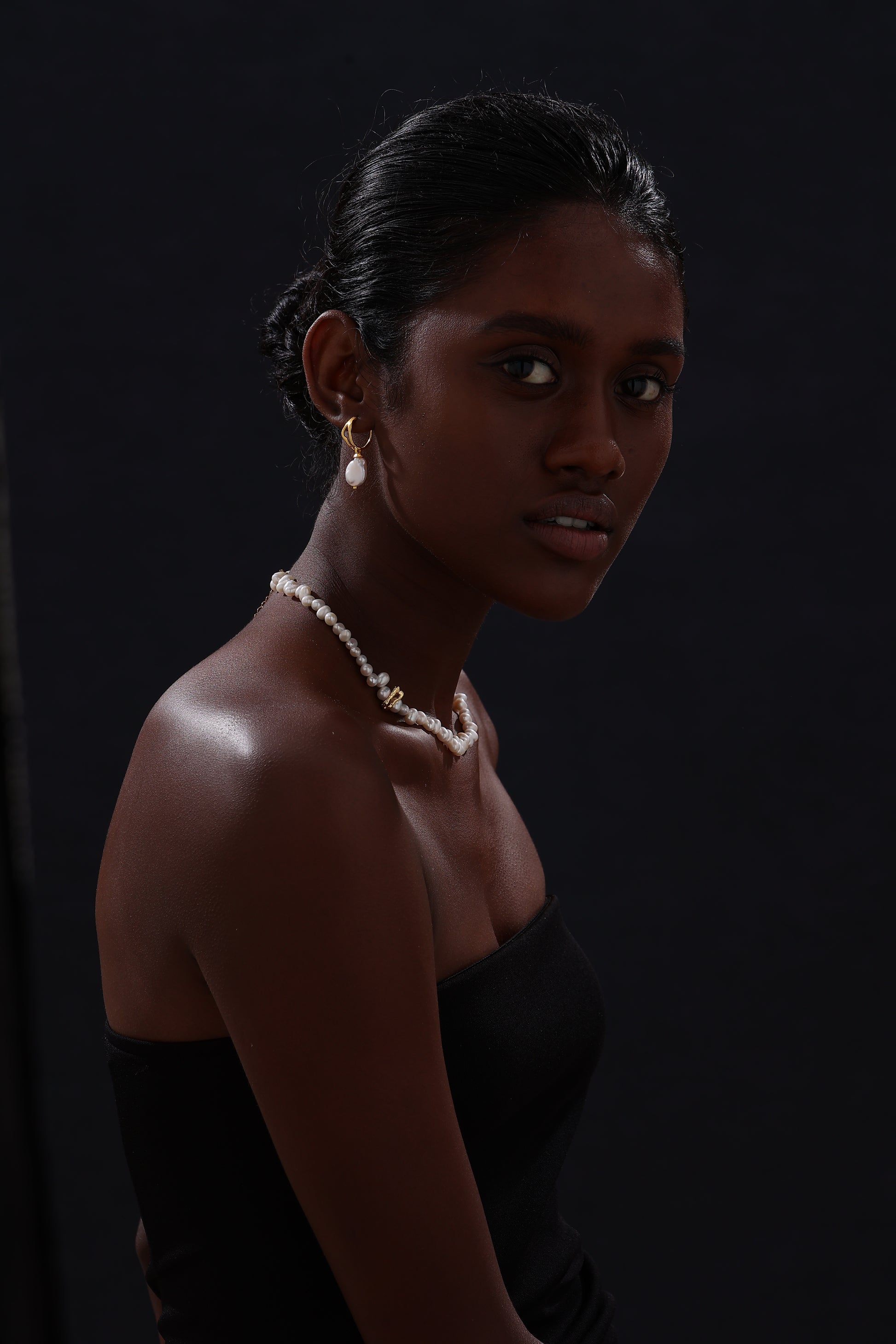 Keshi Pearl Drop Earrings - 22K Gold Vermeil - Earrings - ONNNIII