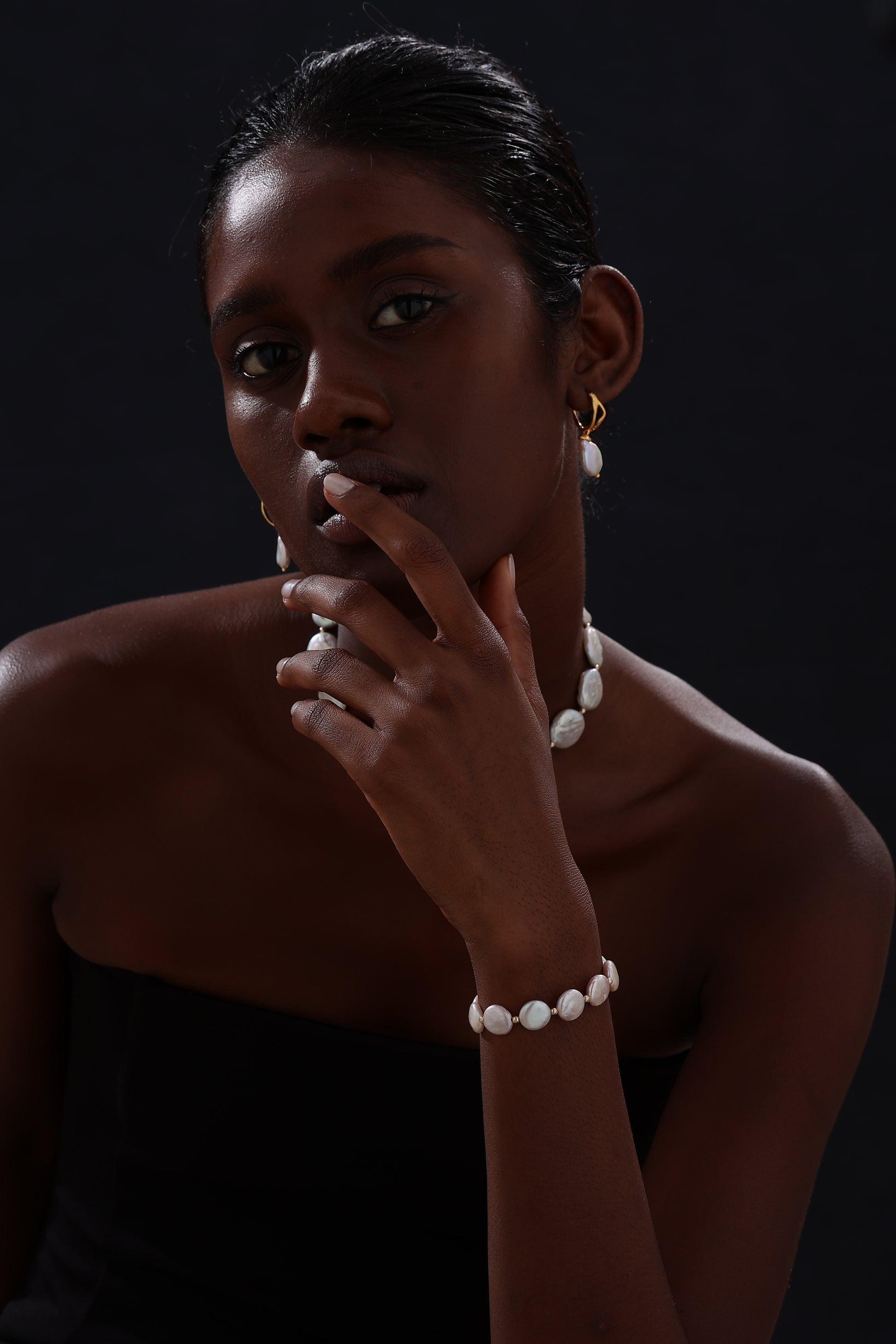 Keshi Pearl Drop Earrings - 22K Gold Vermeil - Earrings - ONNNIII