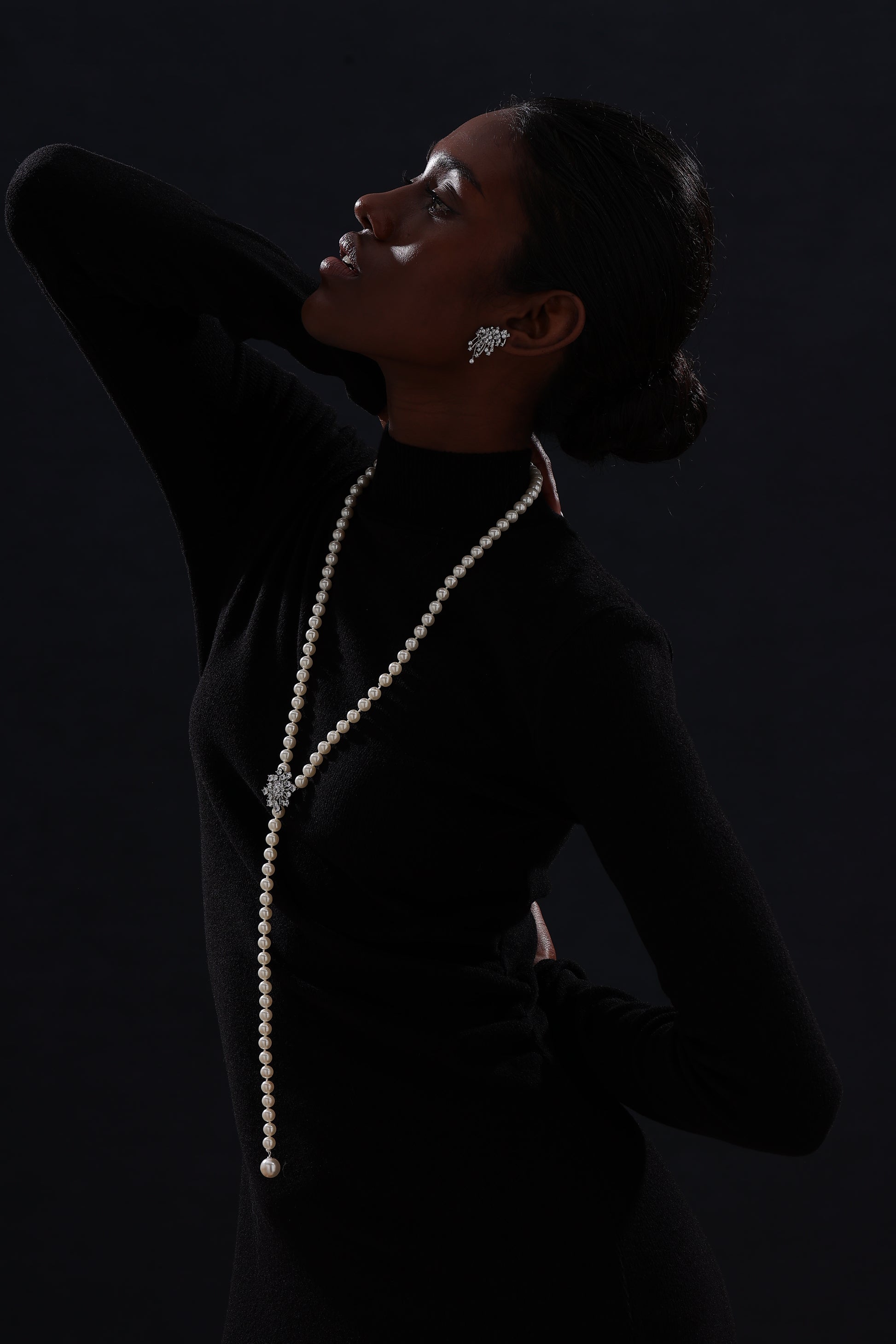 Snow Flower Pearl Drop Necklace - 4 Ways to Wear - White - Long Necklace - ONNNIII