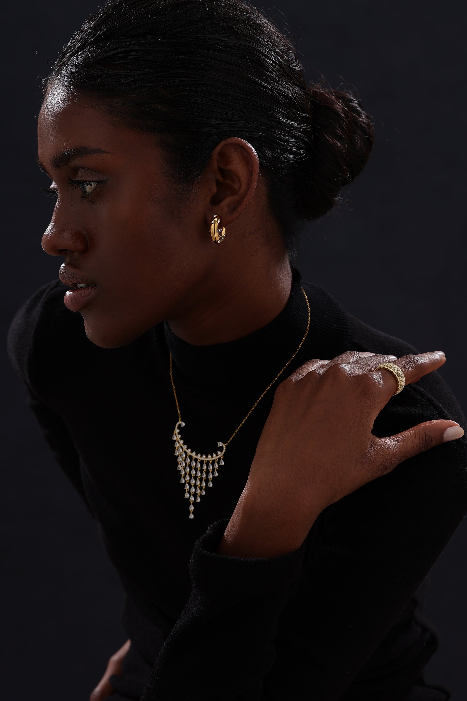 CZ Inlaid Hoop - Earrings - ONNNIII
