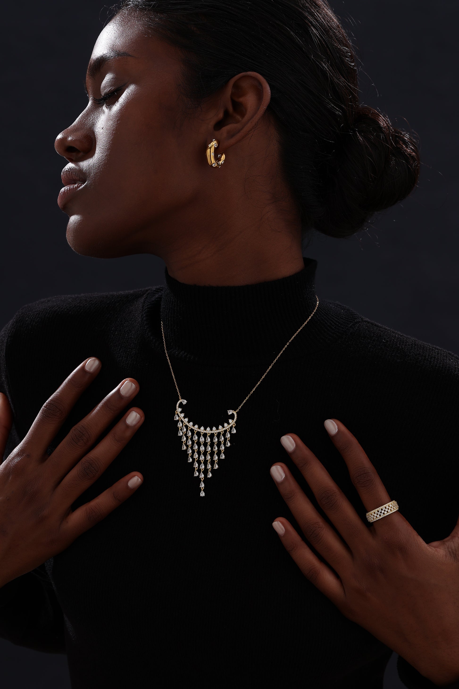 CZ Inlaid Hoop - Earrings - ONNNIII