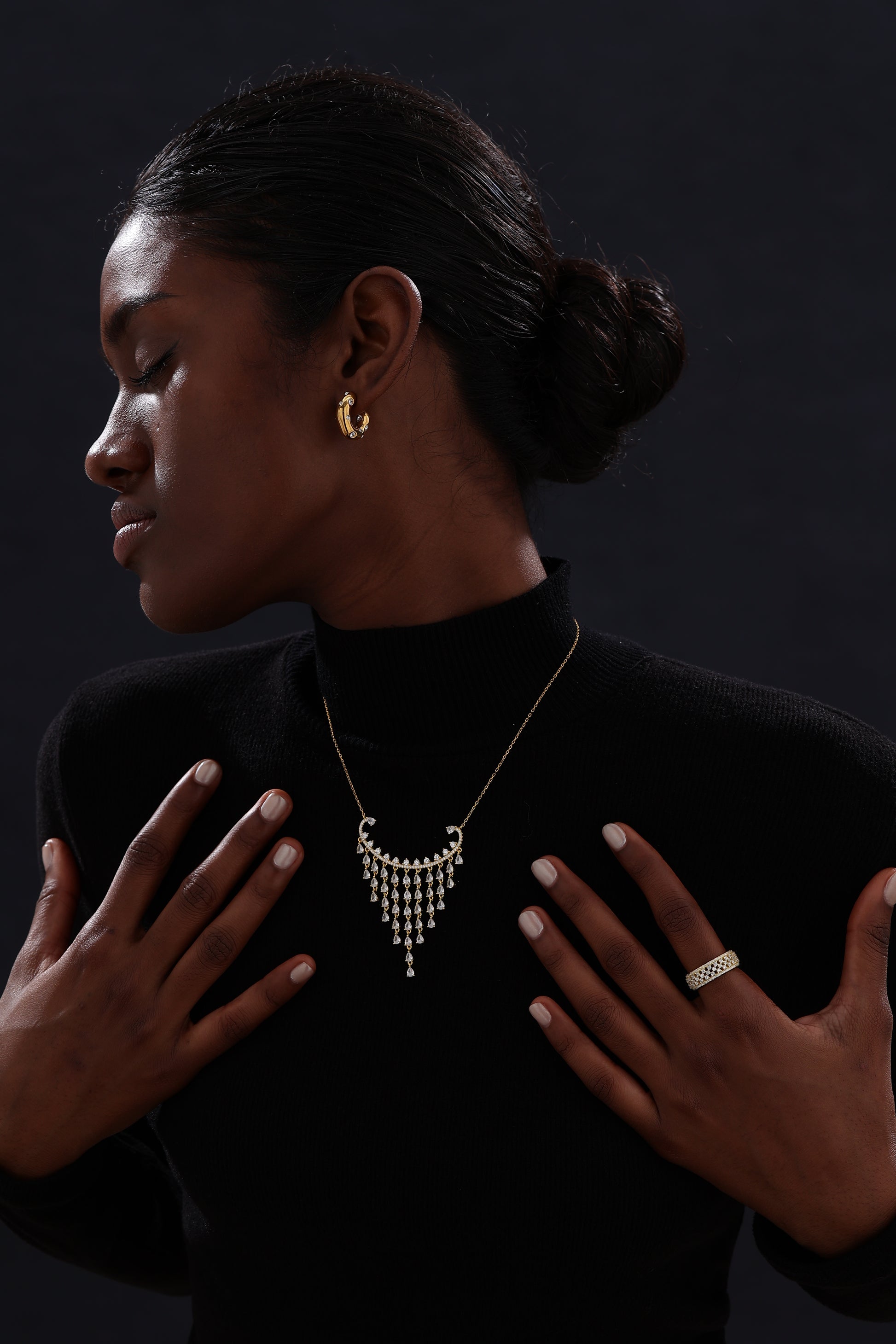 CZ Inlaid Hoop - Earrings - ONNNIII