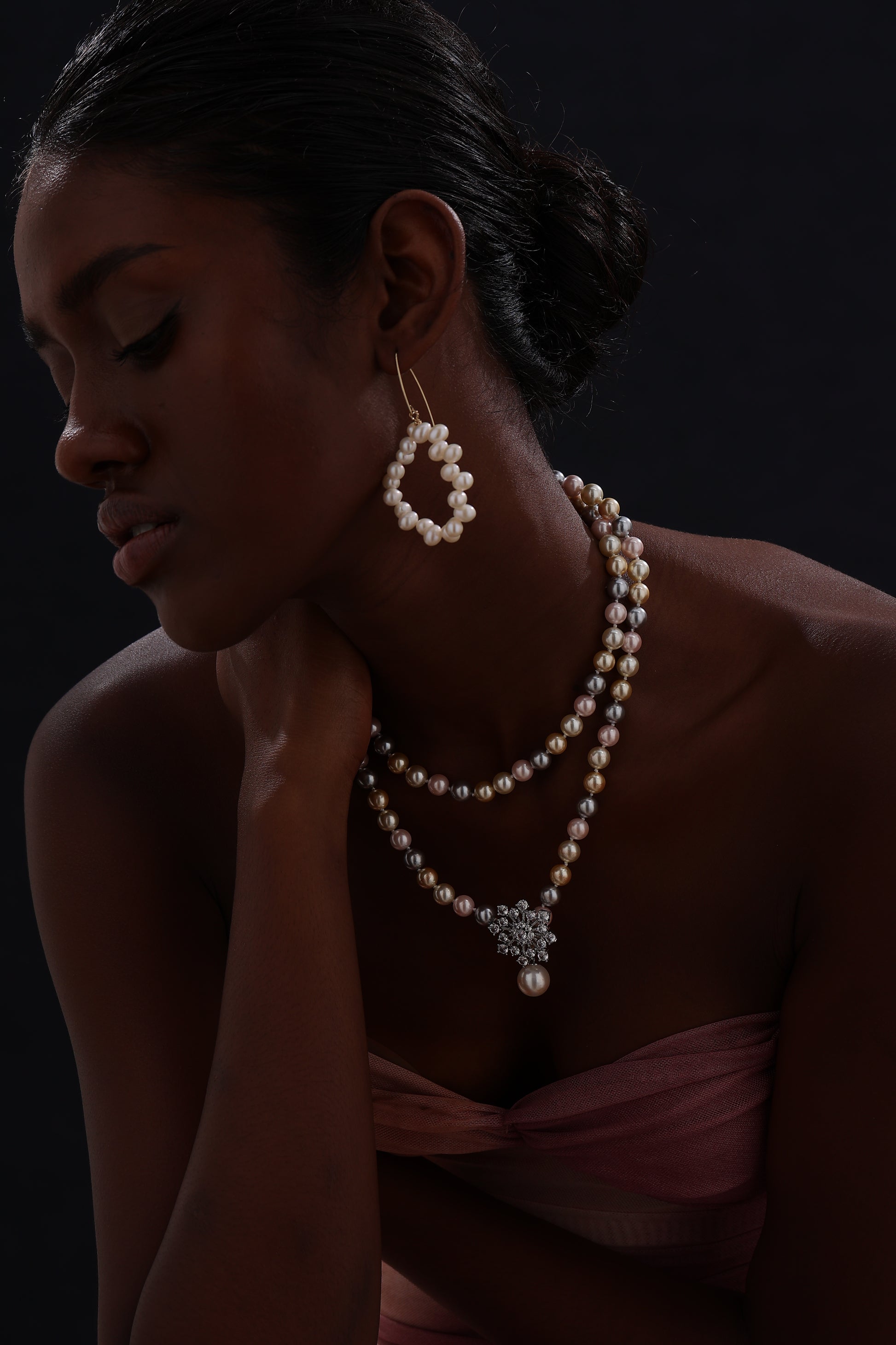 Freshwater Pearl Wire Hook Earrings - Earrings - ONNNIII