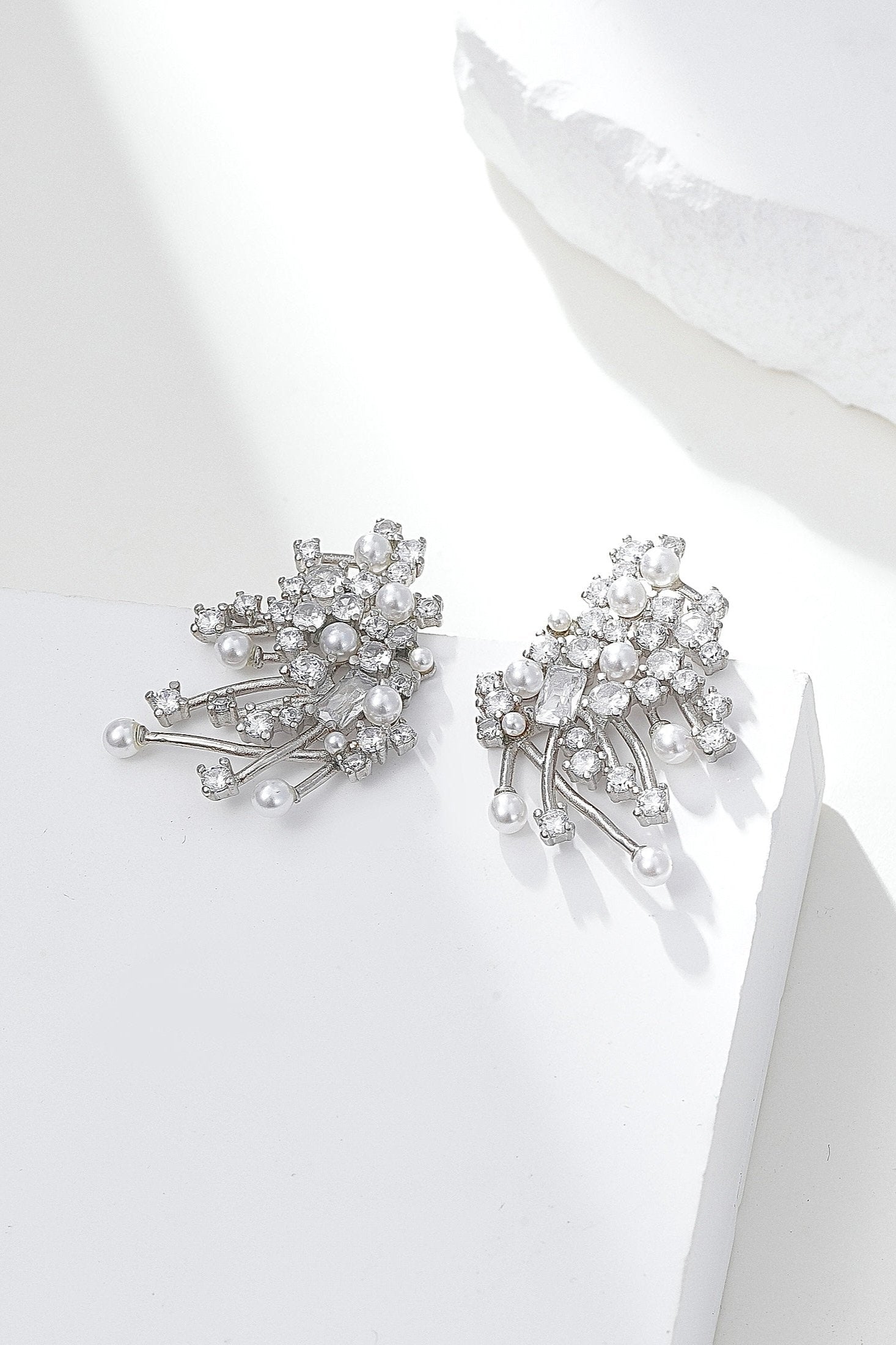 Nebula Stud Earrings - Earrings - ONNNIII