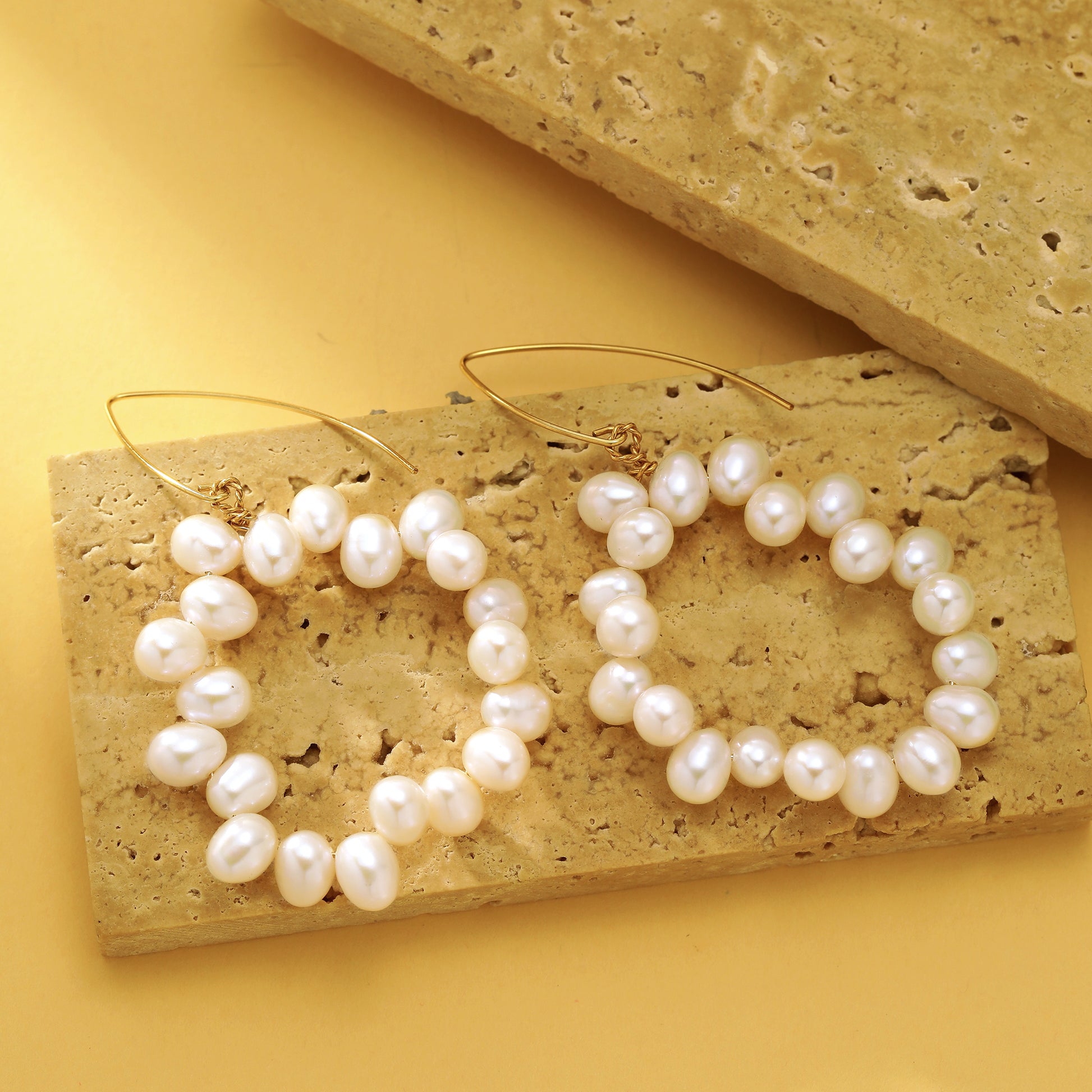 Freshwater Pearl Wire Hook Earrings - Earrings - ONNNIII