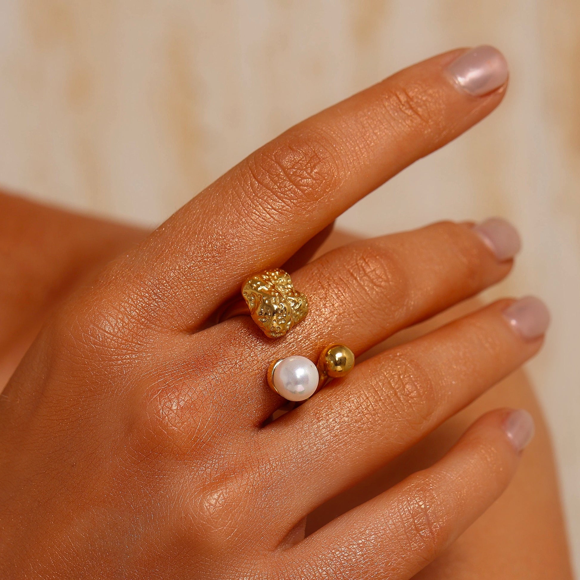Pearl Textured Open Ring - Ring - ONNNIII