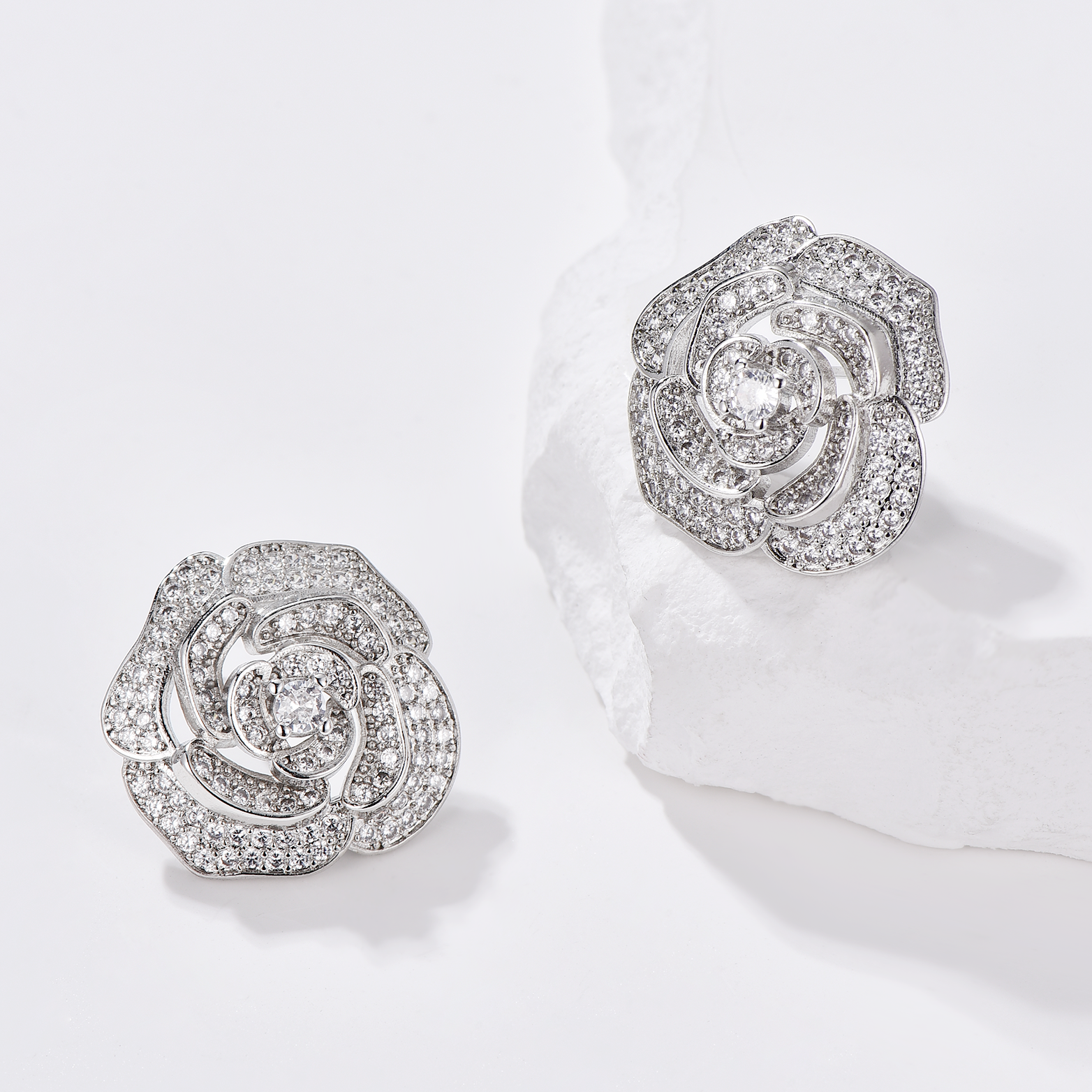 Rose Stud Earrings - Earrings - ONNNIII