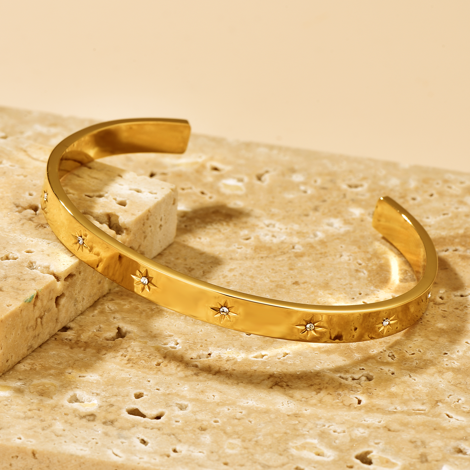 Star Cuff Bangle Cubic Zirconia 18K Gold Plated Waterproof Tarnish free Hypoallergenic Stainless Steel Surgical Steel