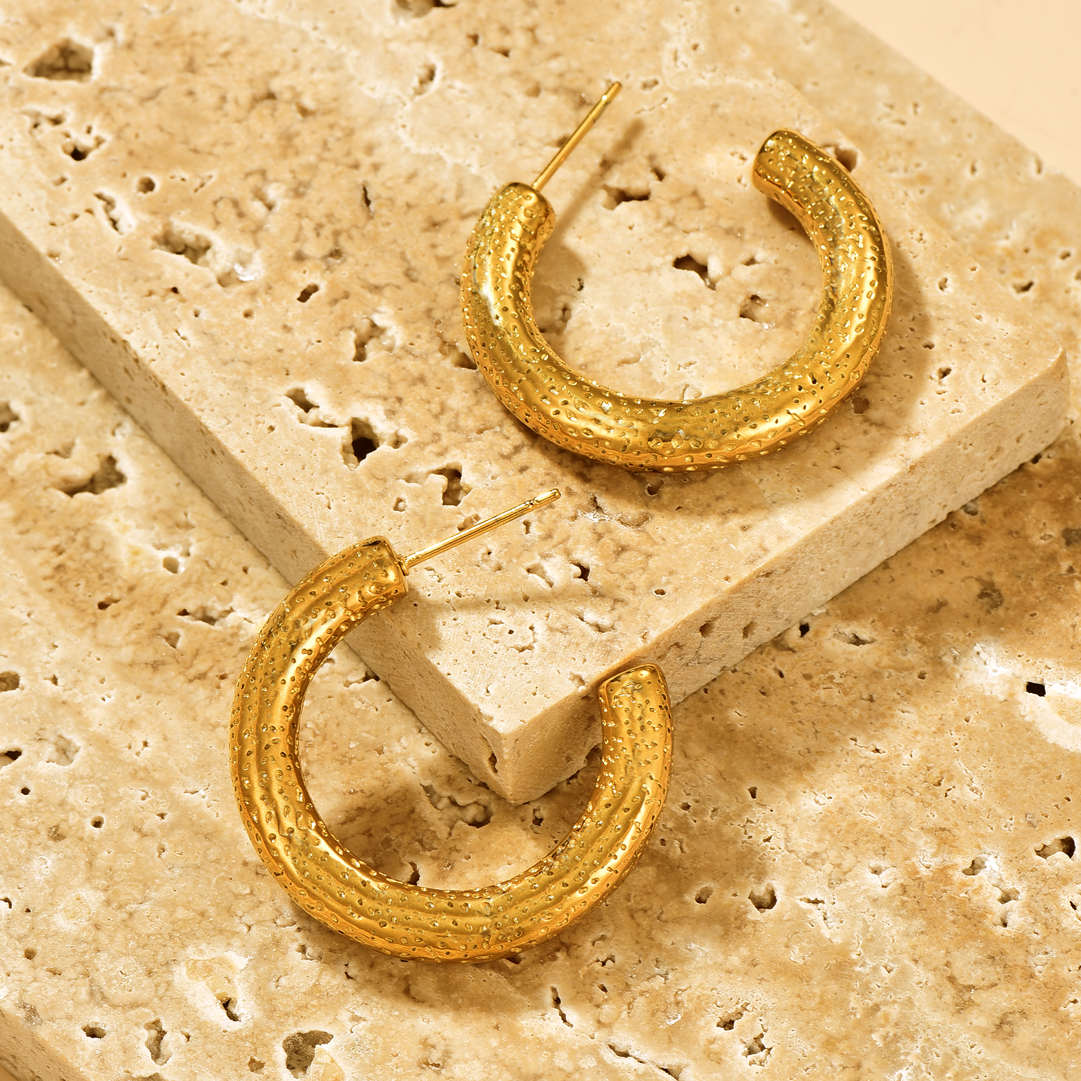 Erosion Textured Chunky Hoops - Earrings - ONNNIII