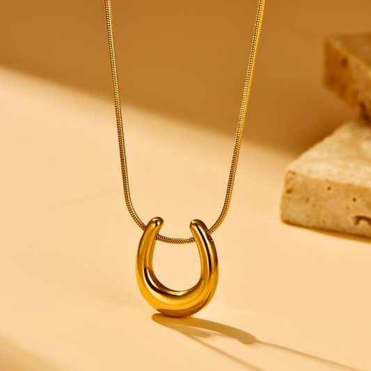 U Pendant Necklace - Necklace - ONNNIII