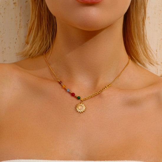 Sun Pendant Necklace - Gold - Necklace - ONNNIII