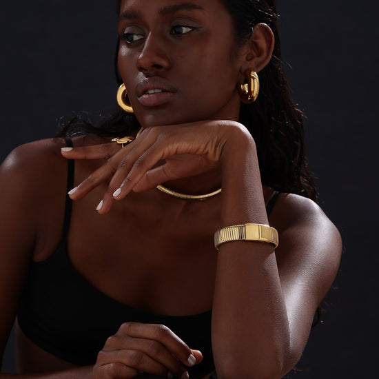 Chunky C Hoops Earrings - Unisex - Earrings - ONNNIII
