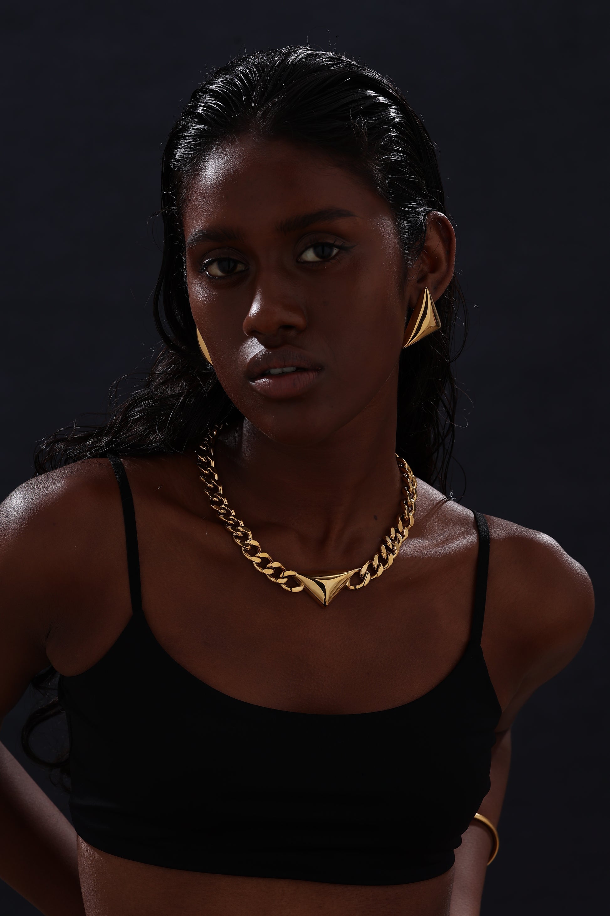 Triangle Curb Chain Necklace - Unisex - Necklace - ONNNIII