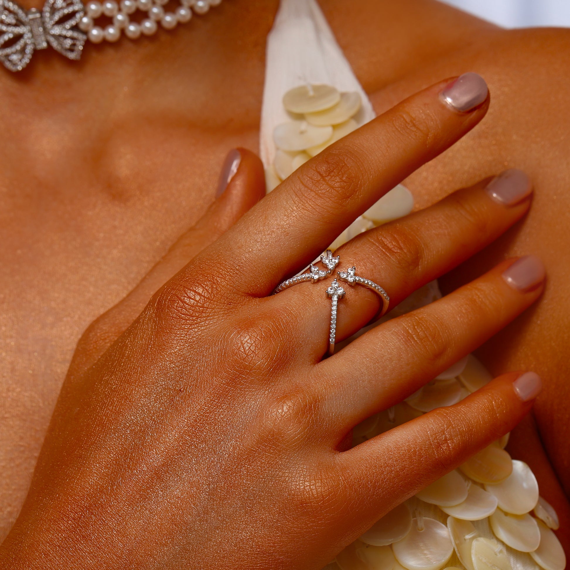 Open Criss Cross Pavé Ring - Ring - ONNNIII