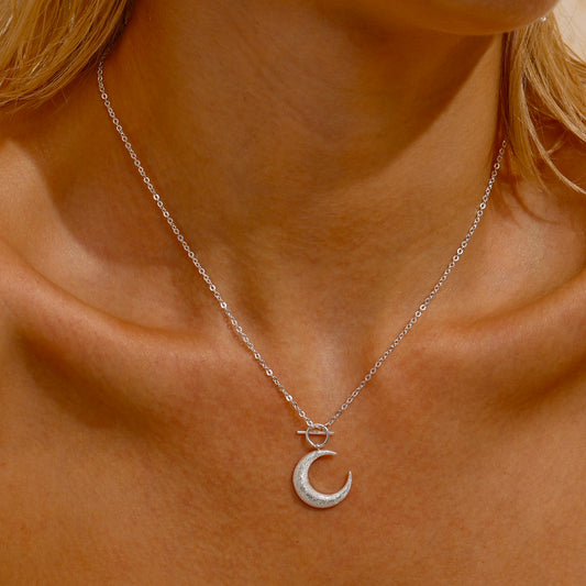 Moon Pendant Necklace - Necklace - ONNNIII