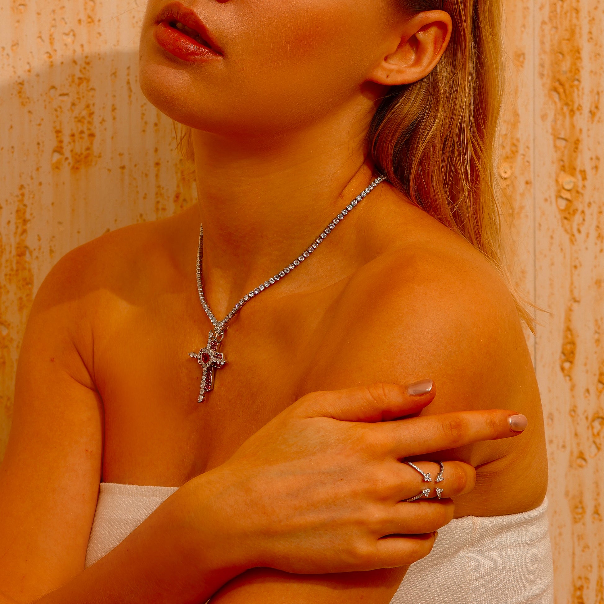 Open Criss Cross Pavé Ring - Ring - ONNNIII