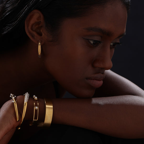 Erosion Textured Chunky Hoops - Earrings - ONNNIII