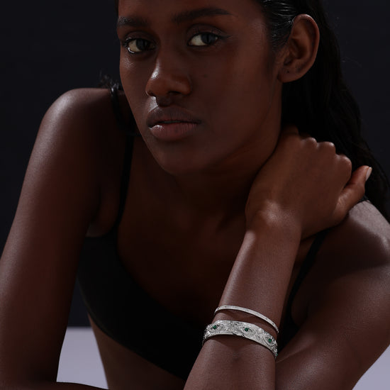Textured Cuff Bangle - Silver - Bracelet - ONNNIII