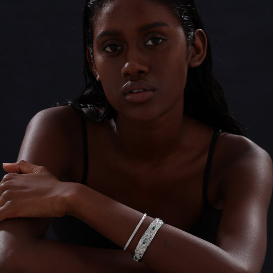 Textured Cuff Bangle - Silver - Bracelet - ONNNIII