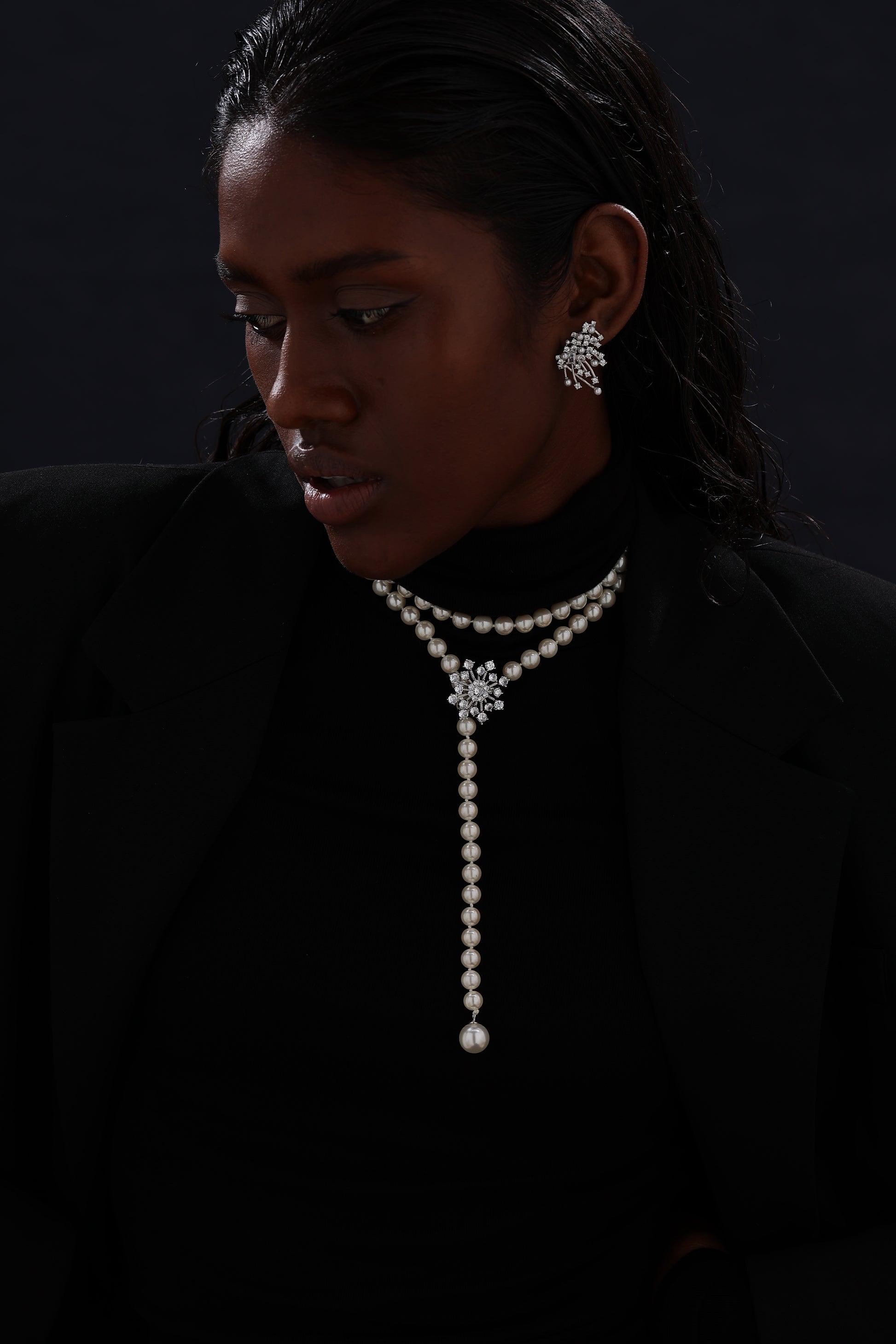 Snow Flower Pearl Drop Necklace - 4 Ways to Wear - White - Long Necklace - ONNNIII