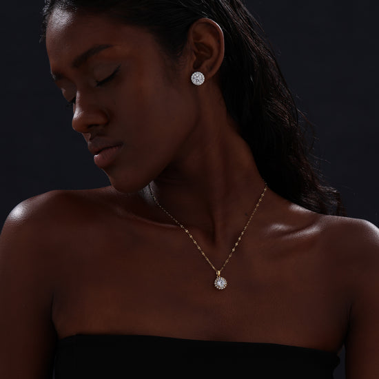 Halo Round Cut CZ Pendant Necklace - Necklace - ONNNIII