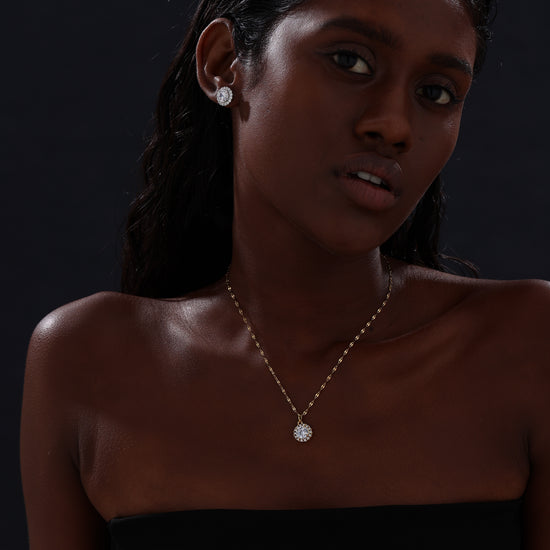 Halo Round Cut CZ Pendant Necklace - Necklace - ONNNIII