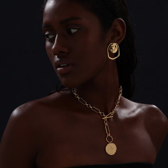 T-bar Curb Chain Necklace with Ancient Coin - Unisex - Necklace - ONNNIII