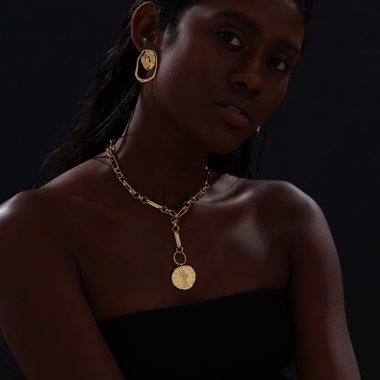 T-bar Curb Chain Necklace with Ancient Coin - Unisex - Necklace - ONNNIII