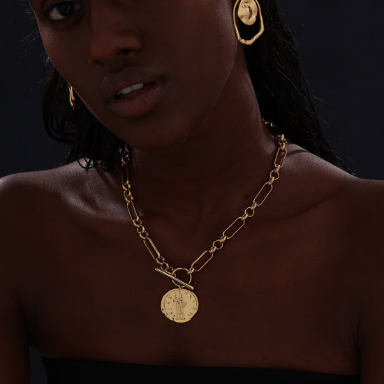 T-bar Curb Chain Necklace with Ancient Coin - Unisex - Necklace - ONNNIII
