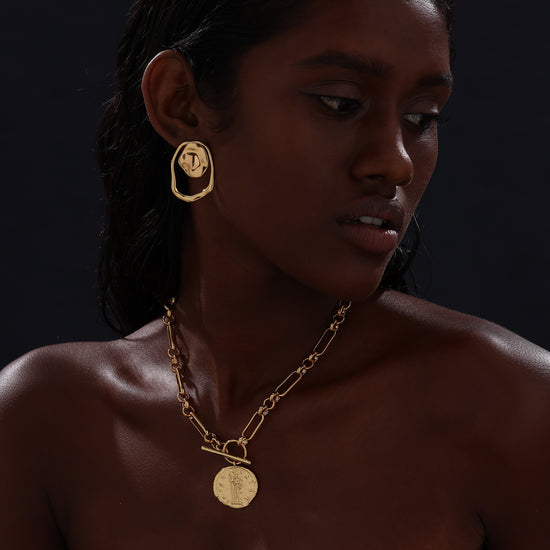 T-bar Curb Chain Necklace with Ancient Coin - Unisex - Necklace - ONNNIII
