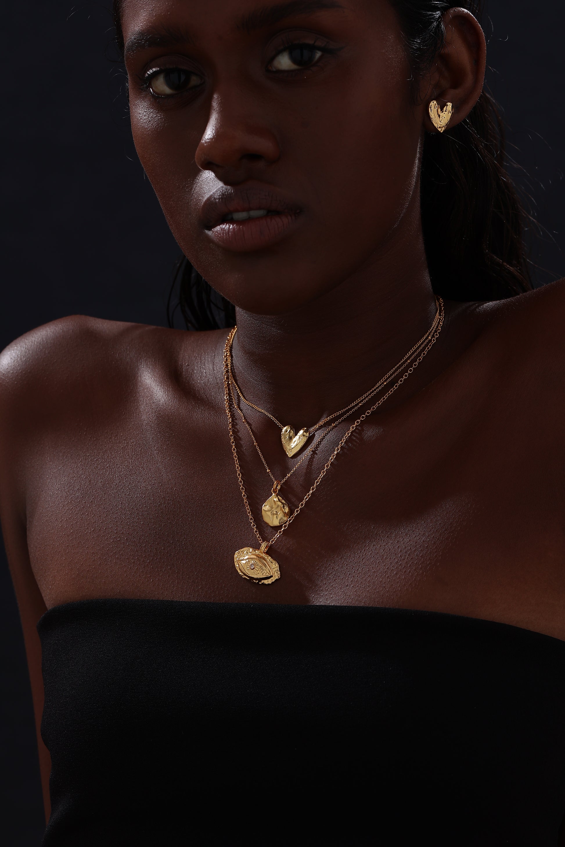 Textured Evil Eye Pendant Necklace - 18K Gold Vermeil - Necklace - ONNNIII