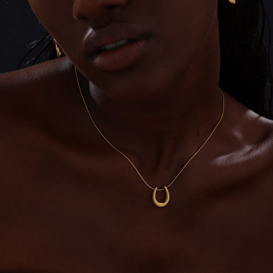 Hearts Drop Earrings - Earrings - ONNNIII