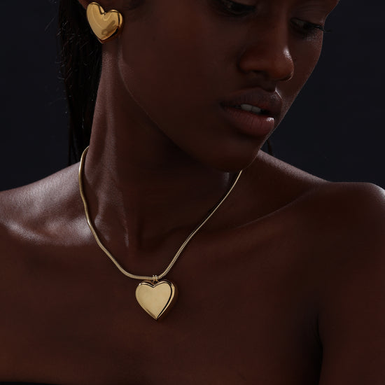 Bold Heart Stud Earrings - Earrings - ONNNIII